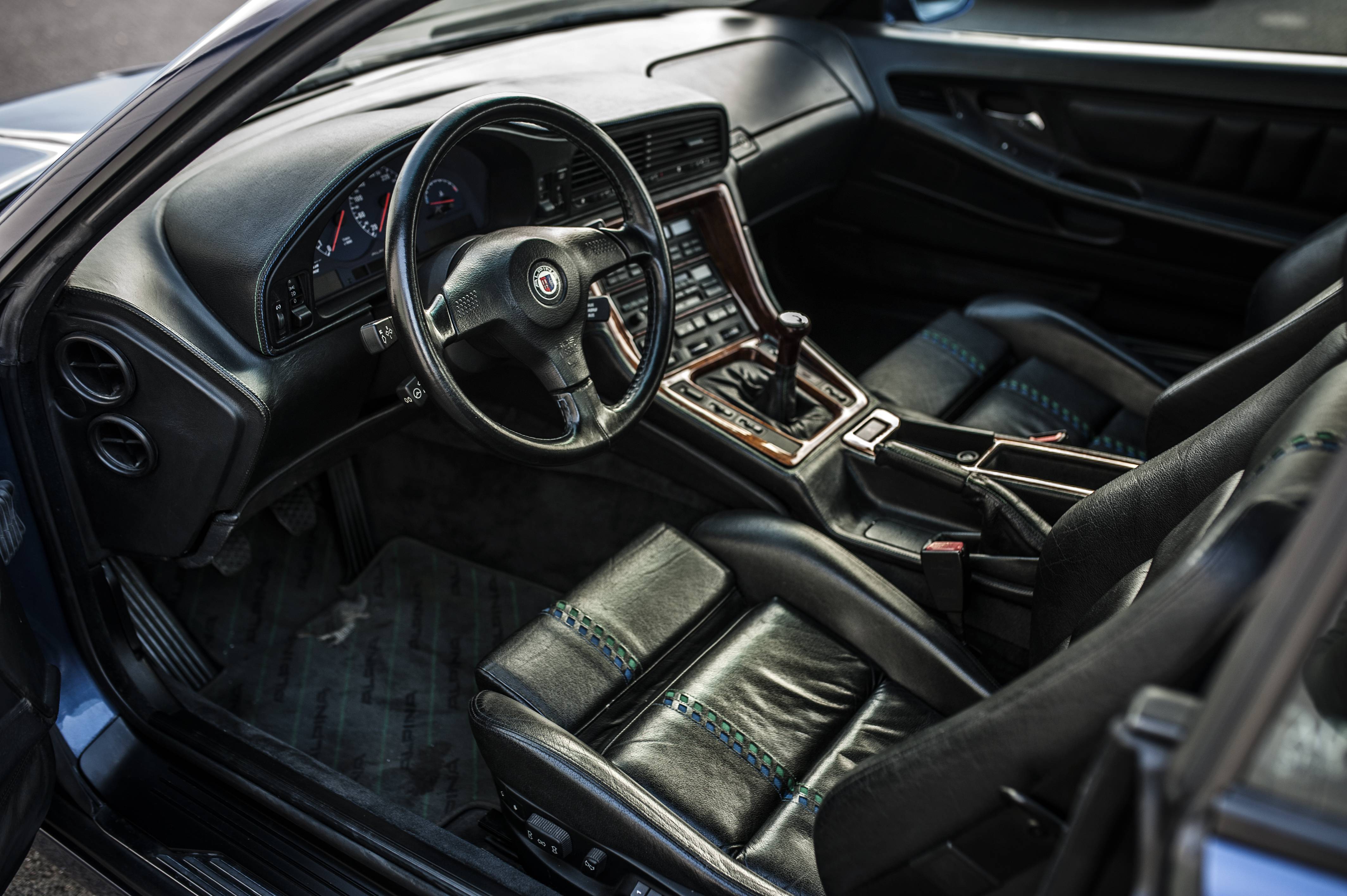 ALPINA B12 Coupé 5.7 (E31)