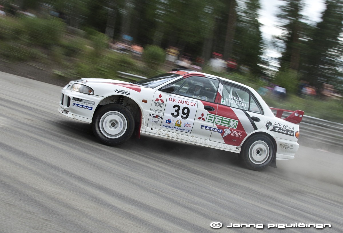 Mitsubishi Lancer Evolution III Gr.A