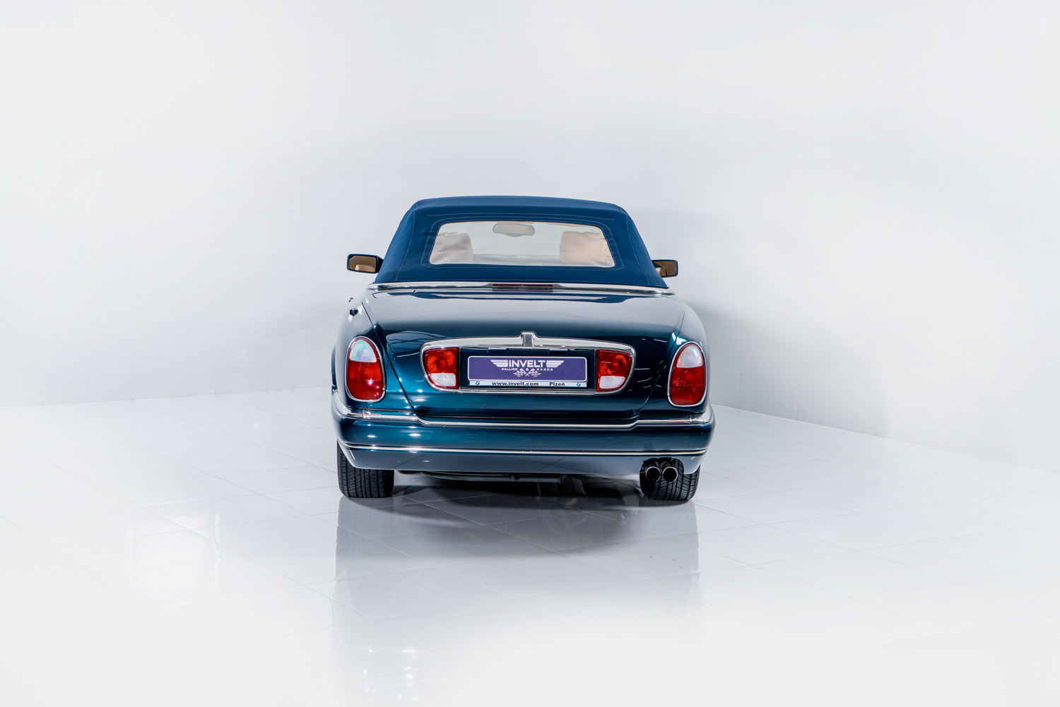 Rolls-Royce Corniche V