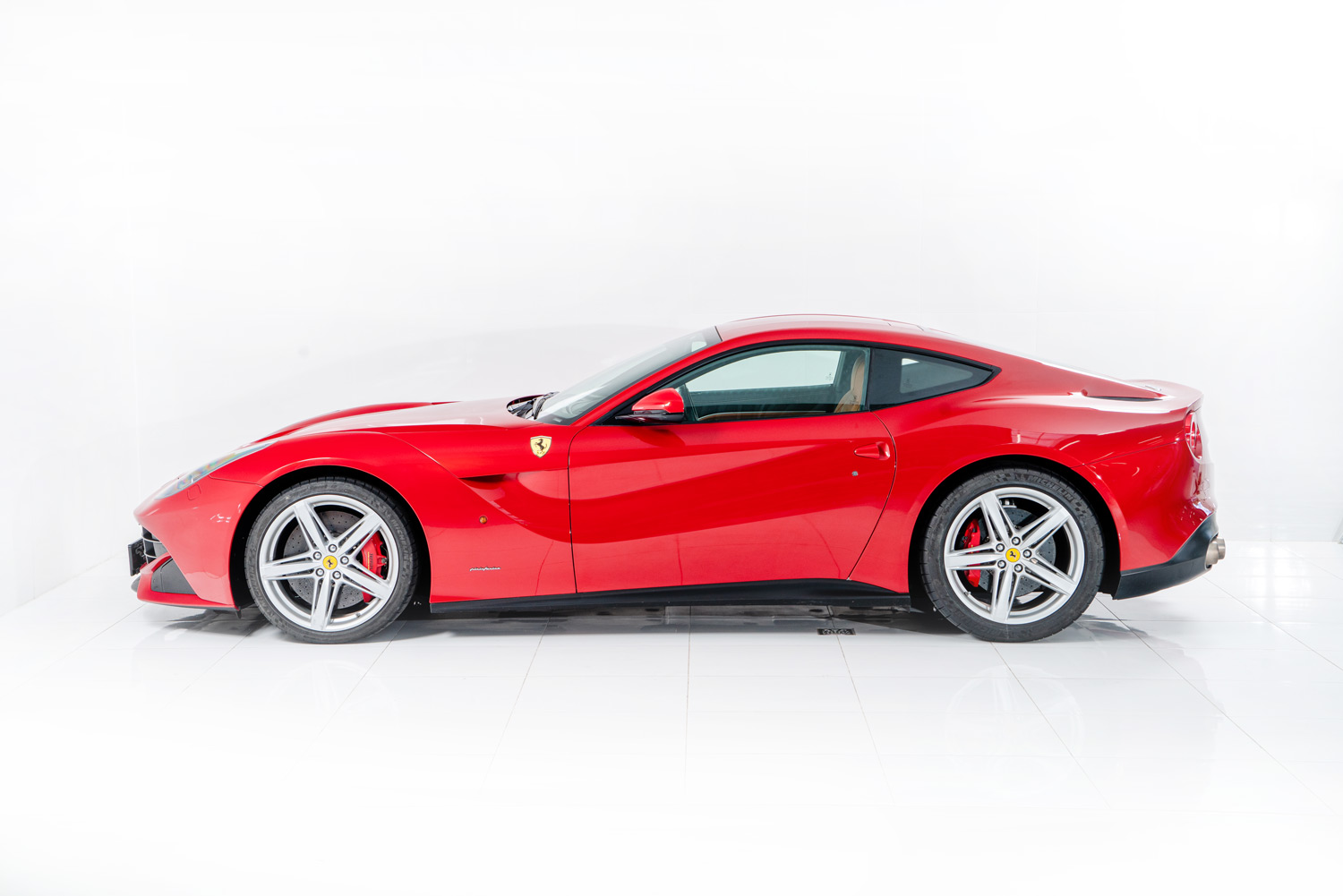 Ferrari F12 Berlinetta  invelt Rallied & Raced
