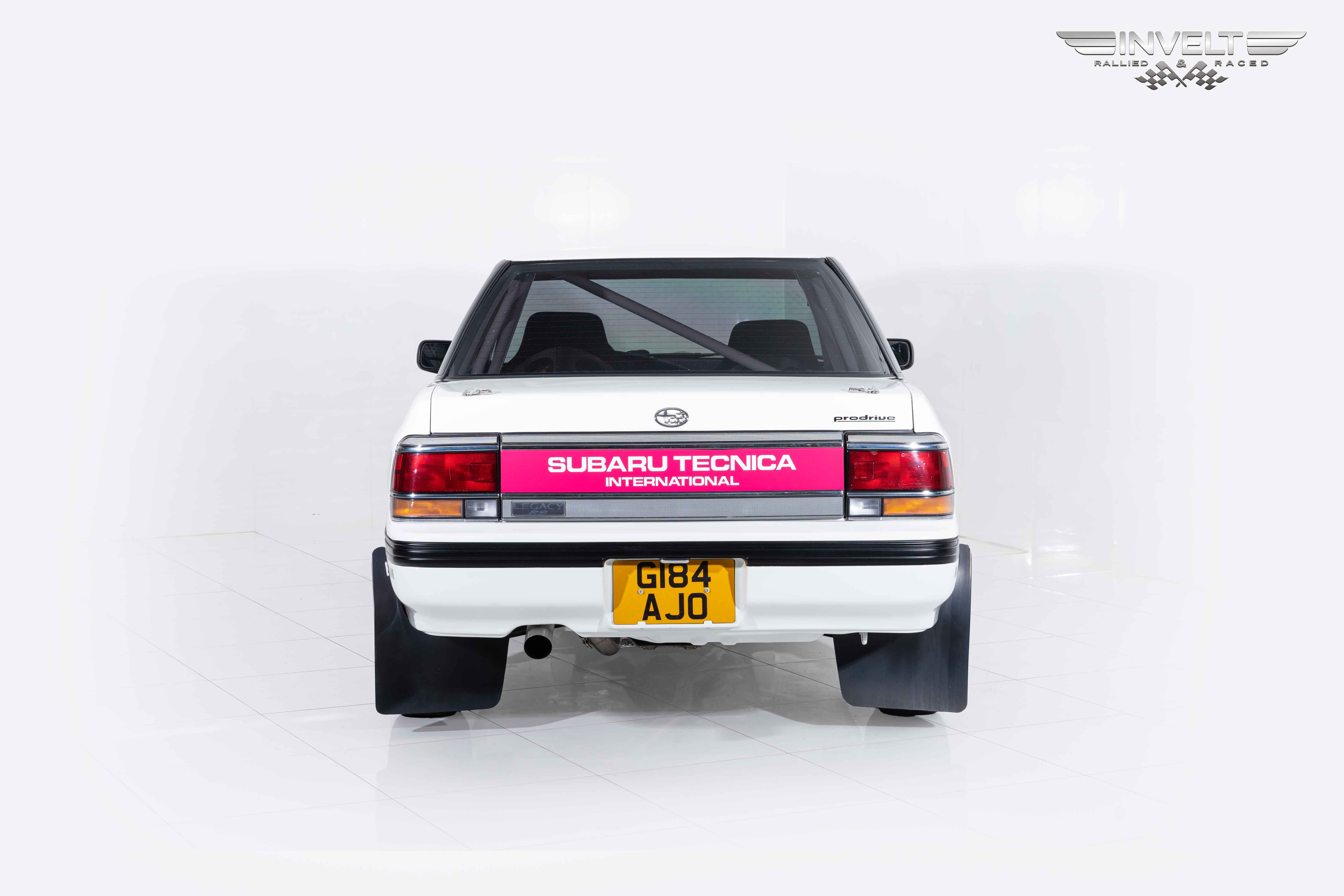 full - s logem (1 of 33).jpg